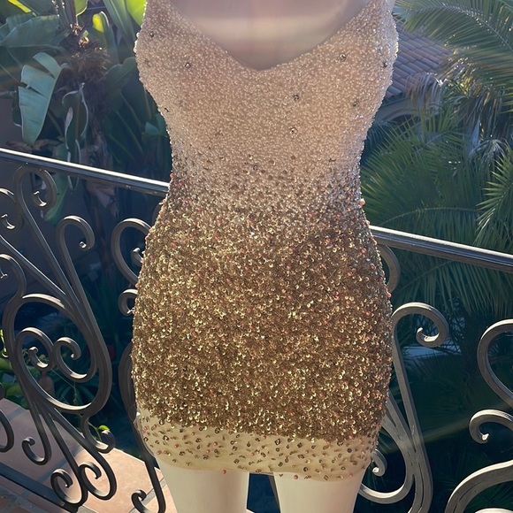 Birthday dress Musani couture sequin beaded dress - Picture 13 of 16